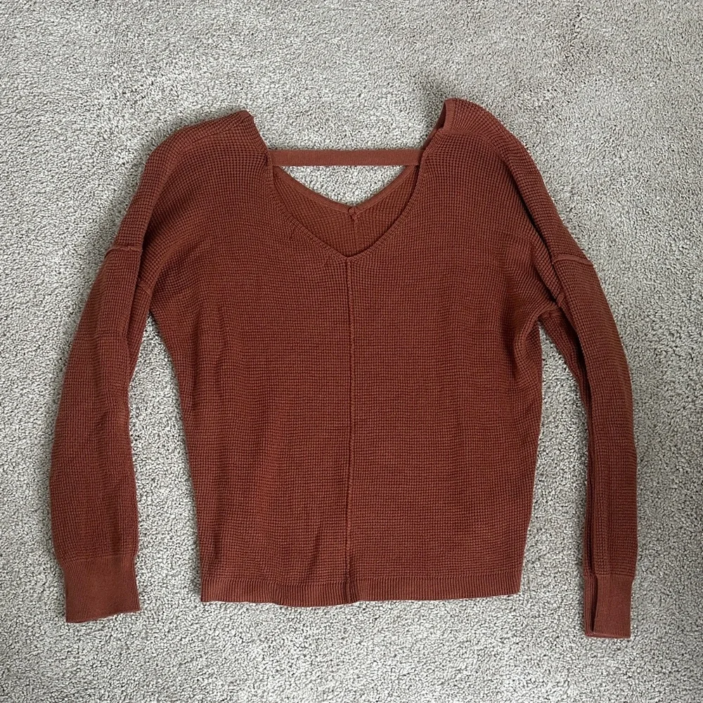 Rust V-Neck Sweater - Picture 2 of 2